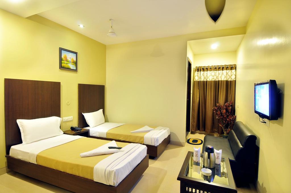 Hotel Simran Pride, Raipur Chambre photo